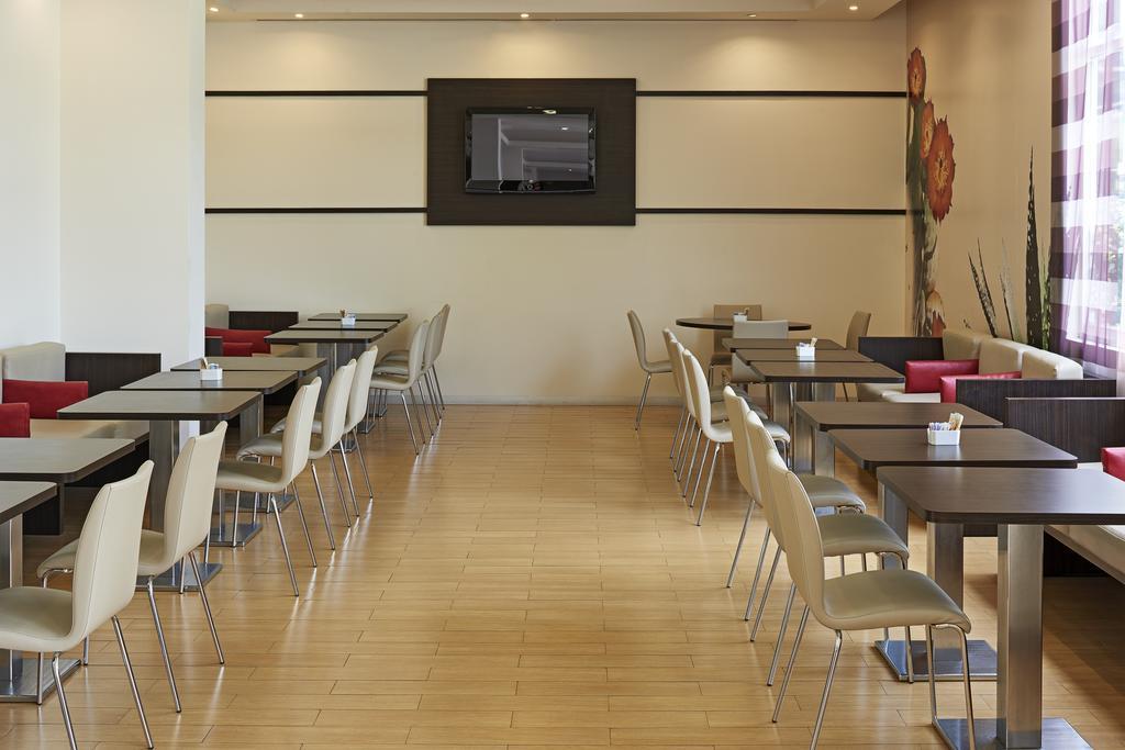 Ibis Monterrey Valle San Pedro Garza Garcia Eksteriør billede