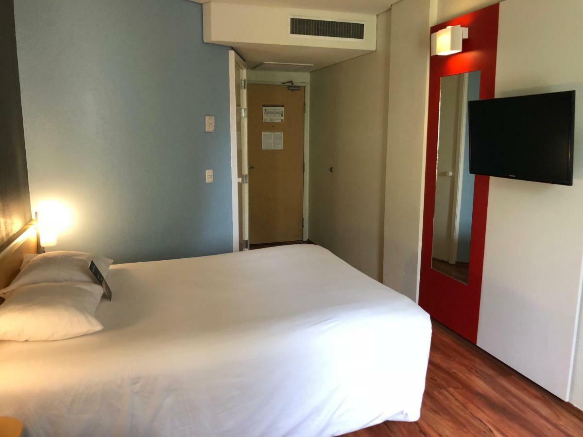 Ibis Monterrey Valle San Pedro Garza Garcia Eksteriør billede