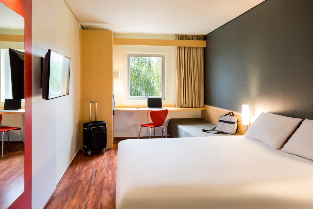 Ibis Monterrey Valle San Pedro Garza Garcia Eksteriør billede