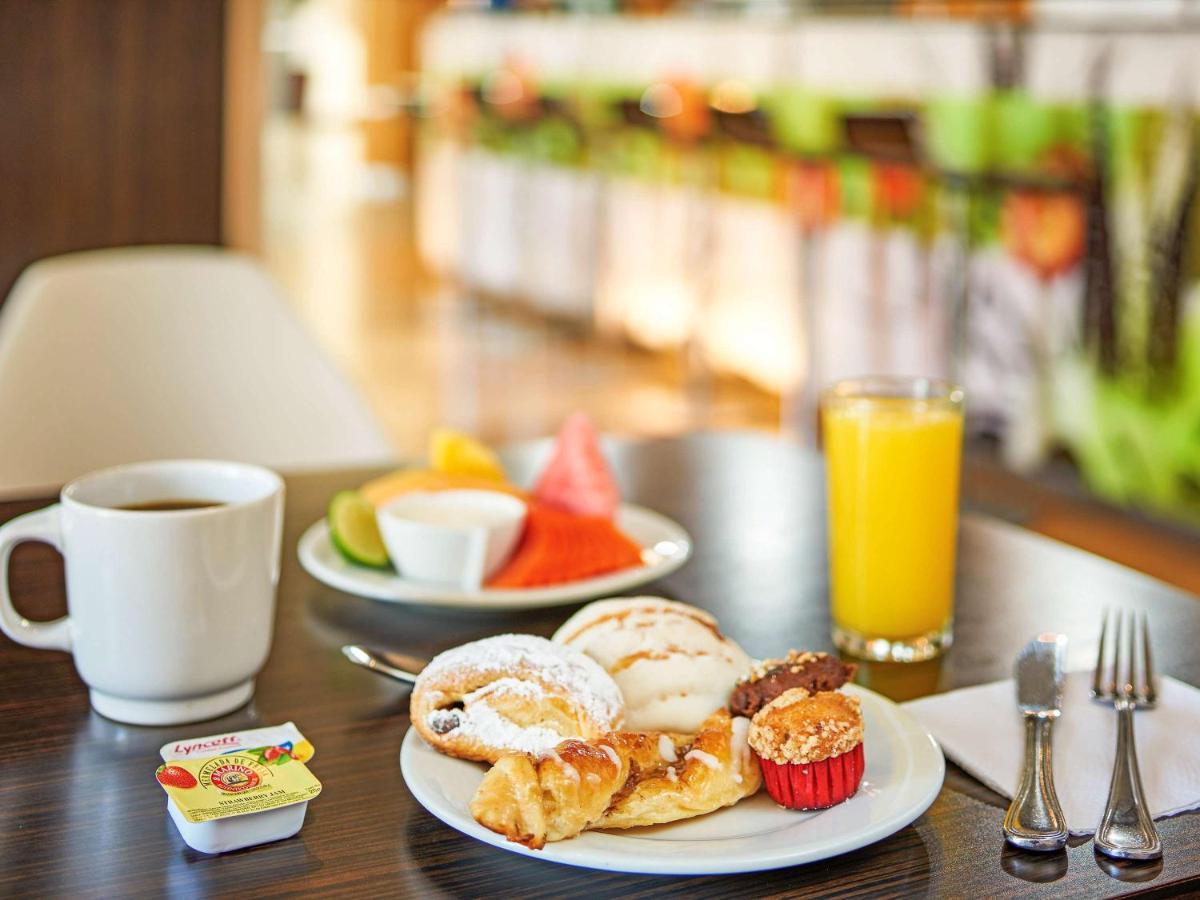 Ibis Monterrey Valle San Pedro Garza Garcia Eksteriør billede